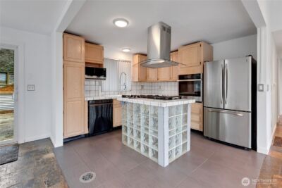 2356 S Angeline Street , Seattle, WA 98108 - Photo 6