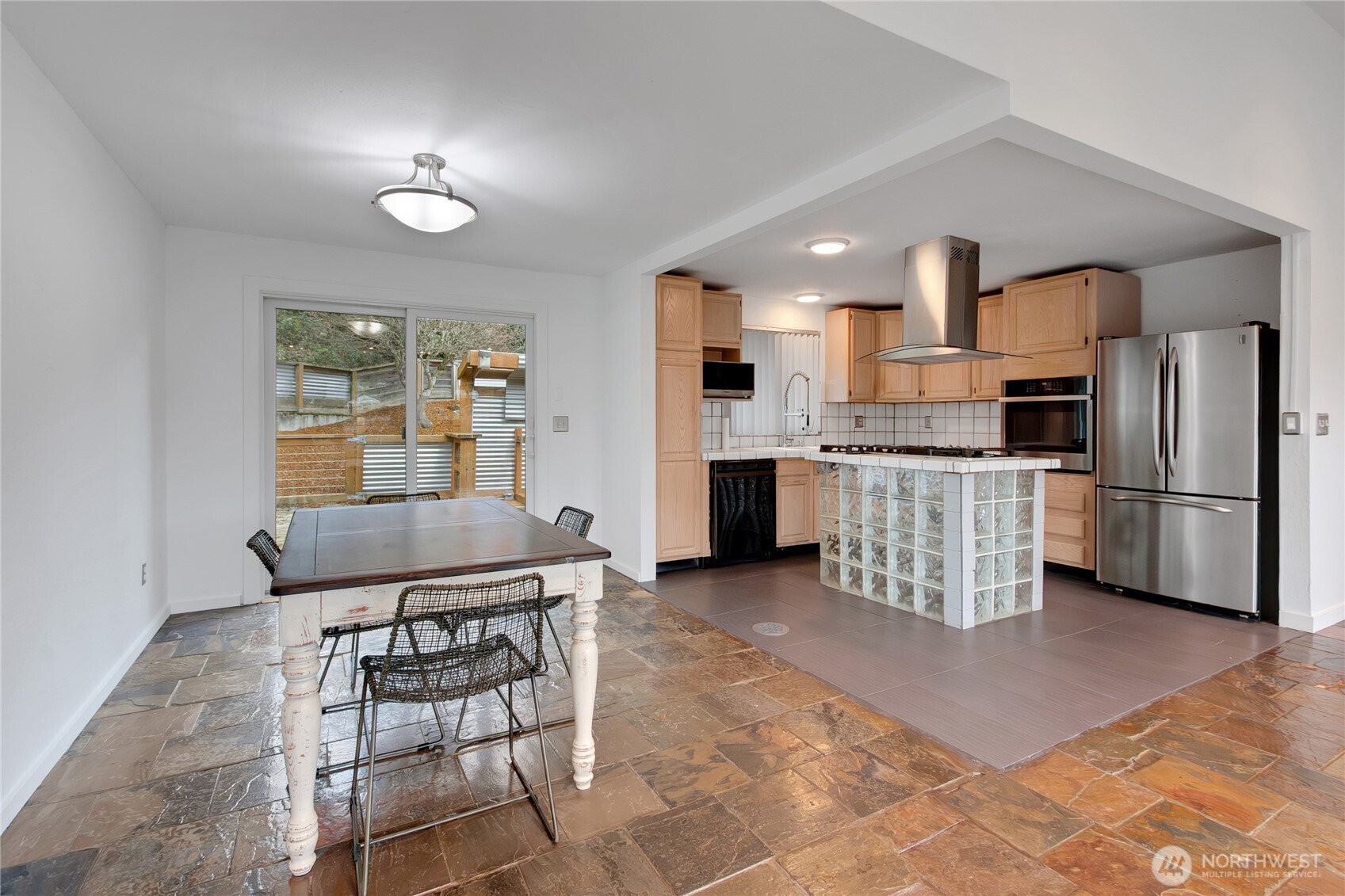 2356 S Angeline Street , Seattle, WA 98108