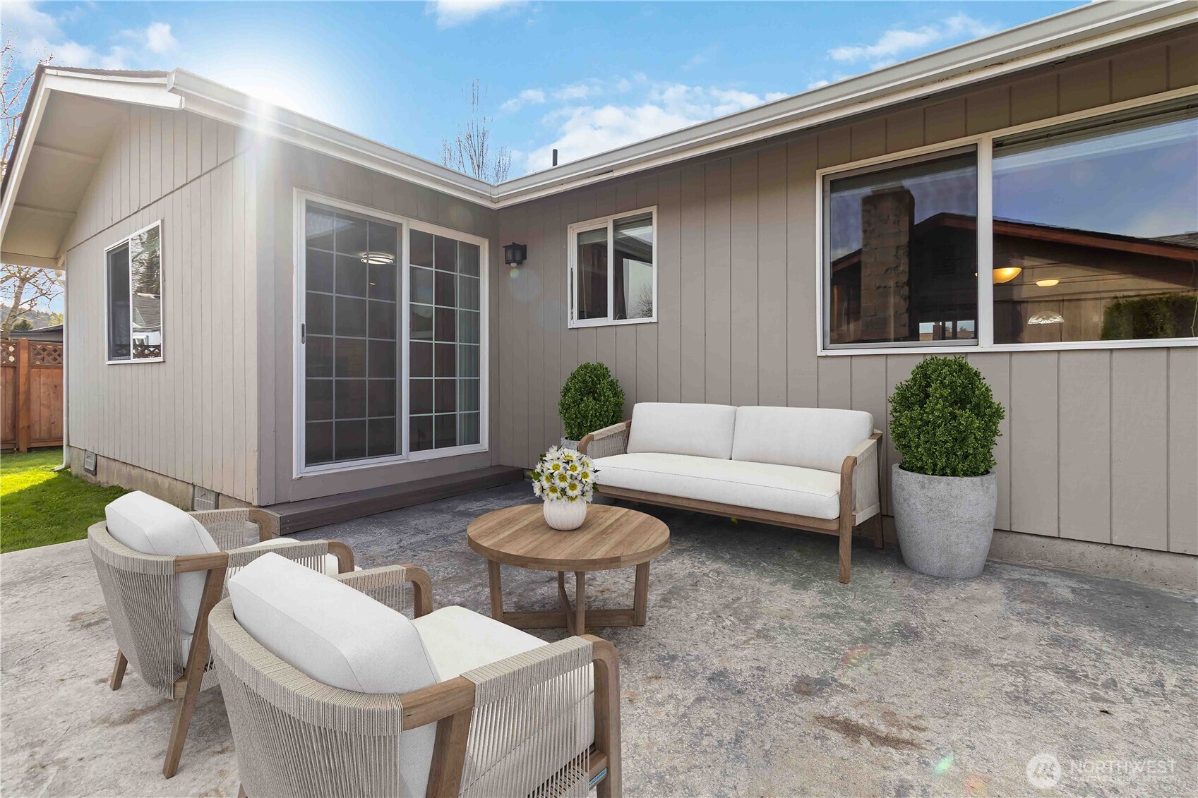 1 Independence Court , Longview, WA 98632