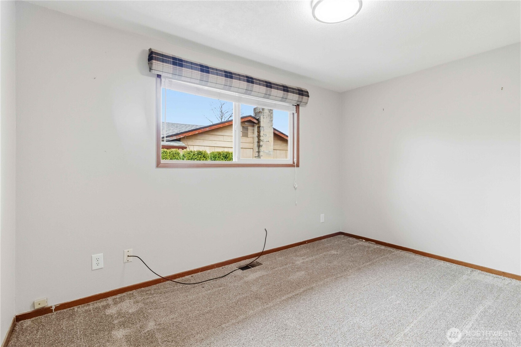 1 Independence Court , Longview, WA 98632