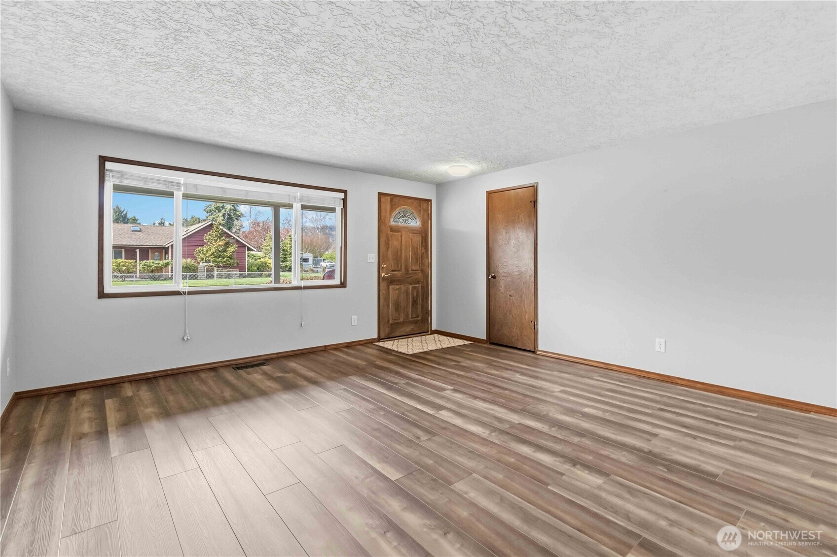 1 Independence Court , Longview, WA 98632