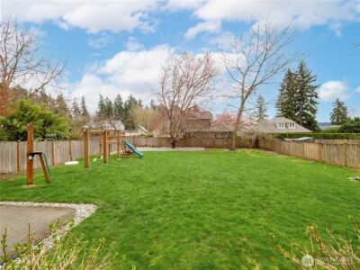 24309 47th Avenue SE, Woodinville, WA 98072 - Photo 24