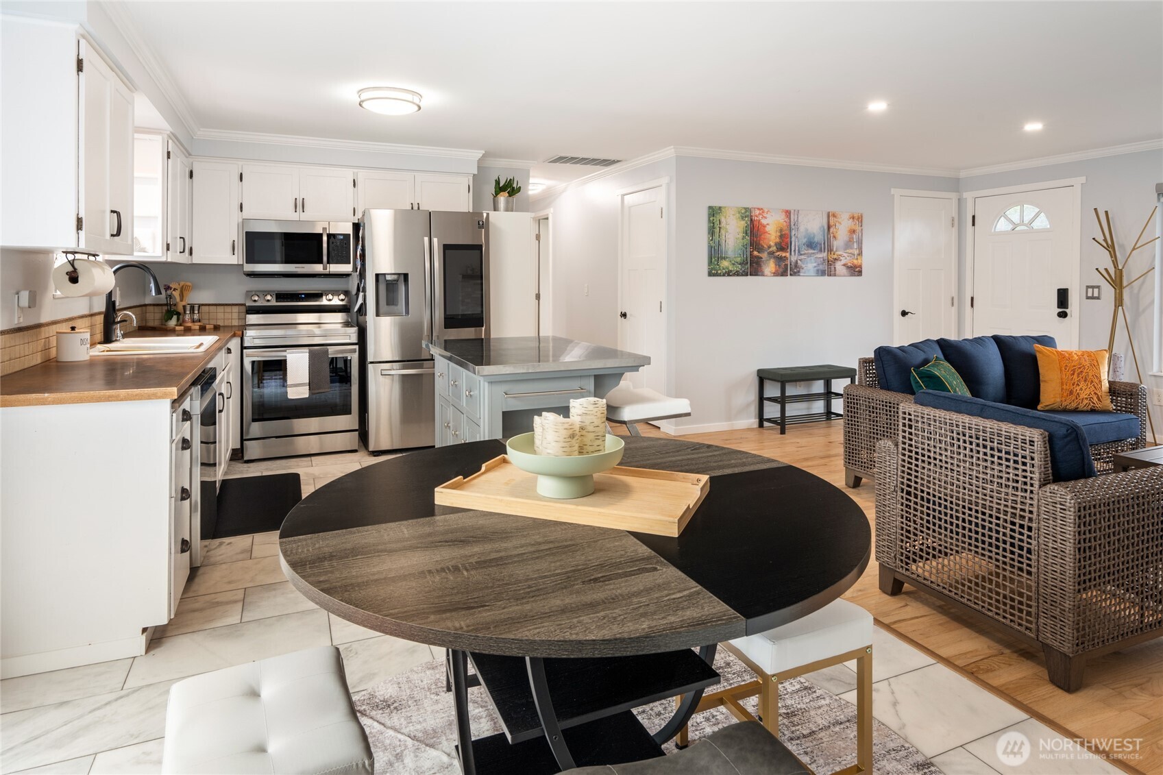 24309 47th Avenue SE, Woodinville, WA 98072