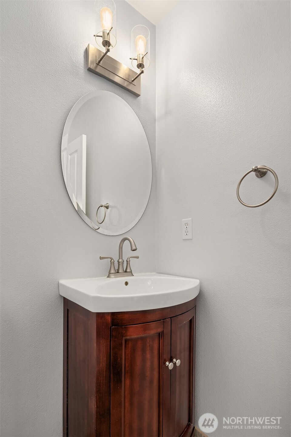 2009 62nd Loop SE, Auburn, WA 98092