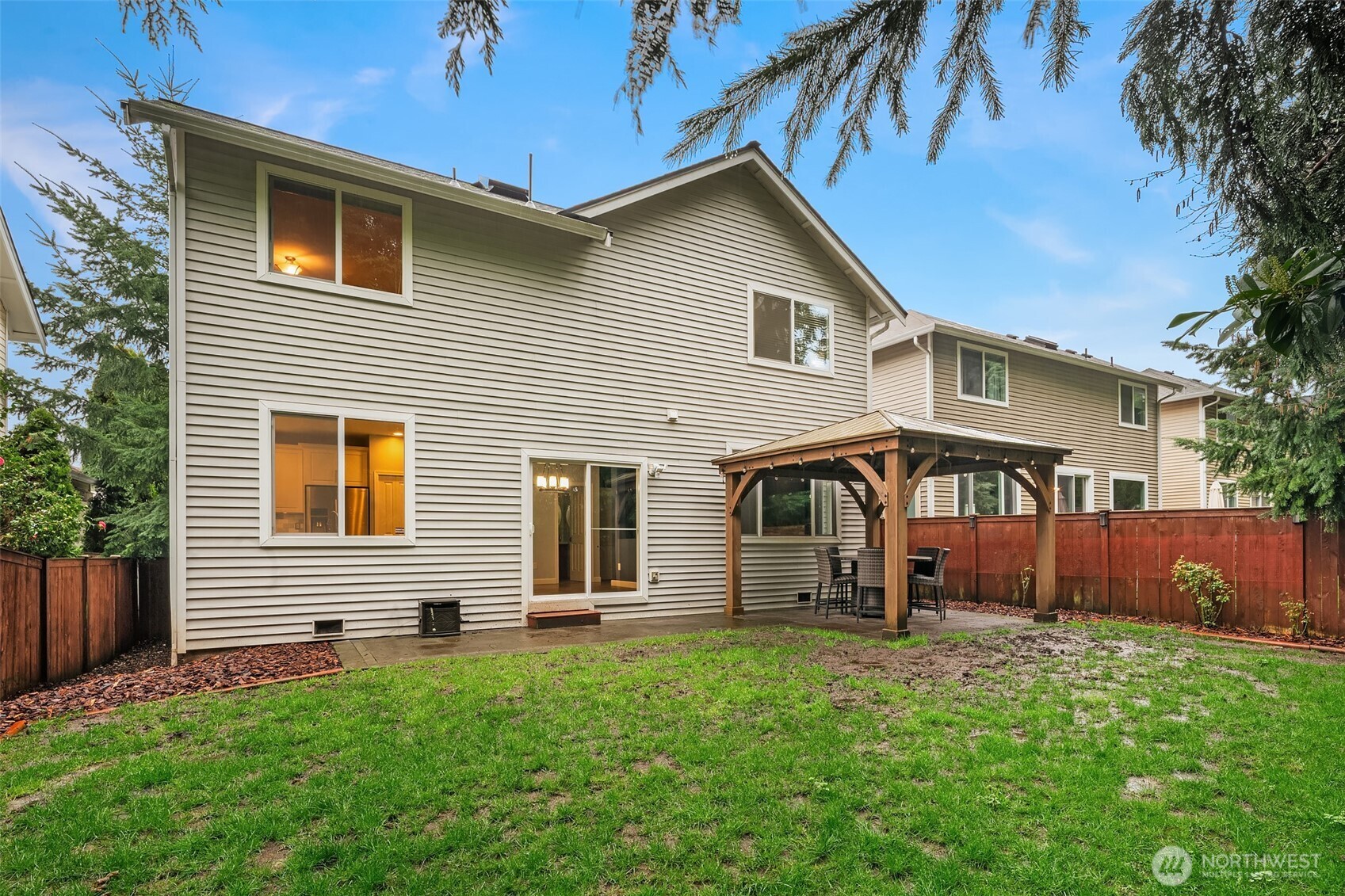 2009 62nd Loop SE, Auburn, WA 98092
