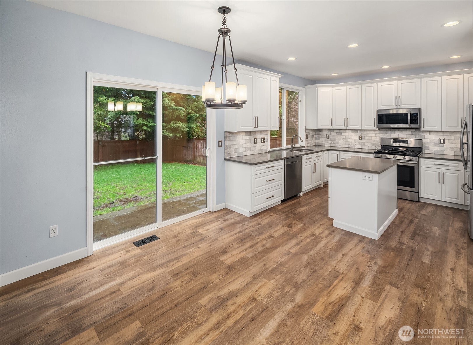 2009 62nd Loop SE, Auburn, WA 98092