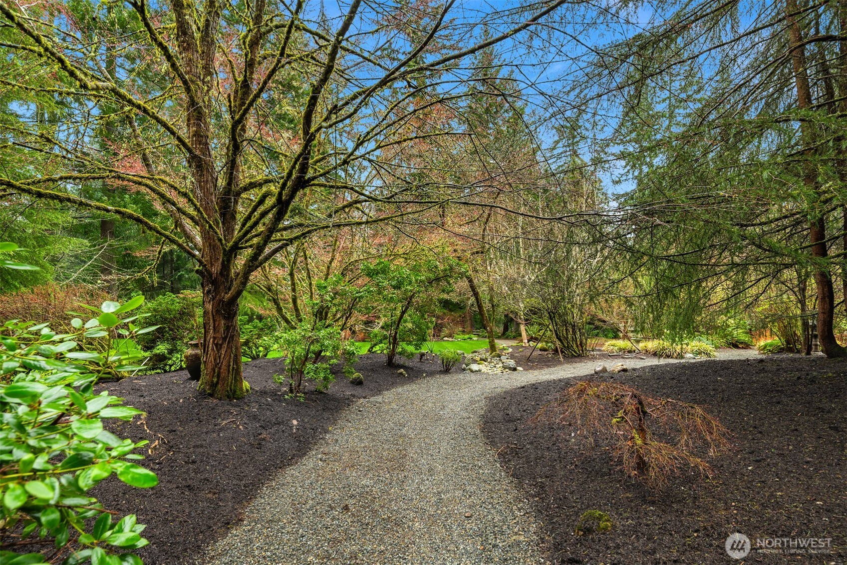 23029 NE 166th Street , Woodinville, WA 98077