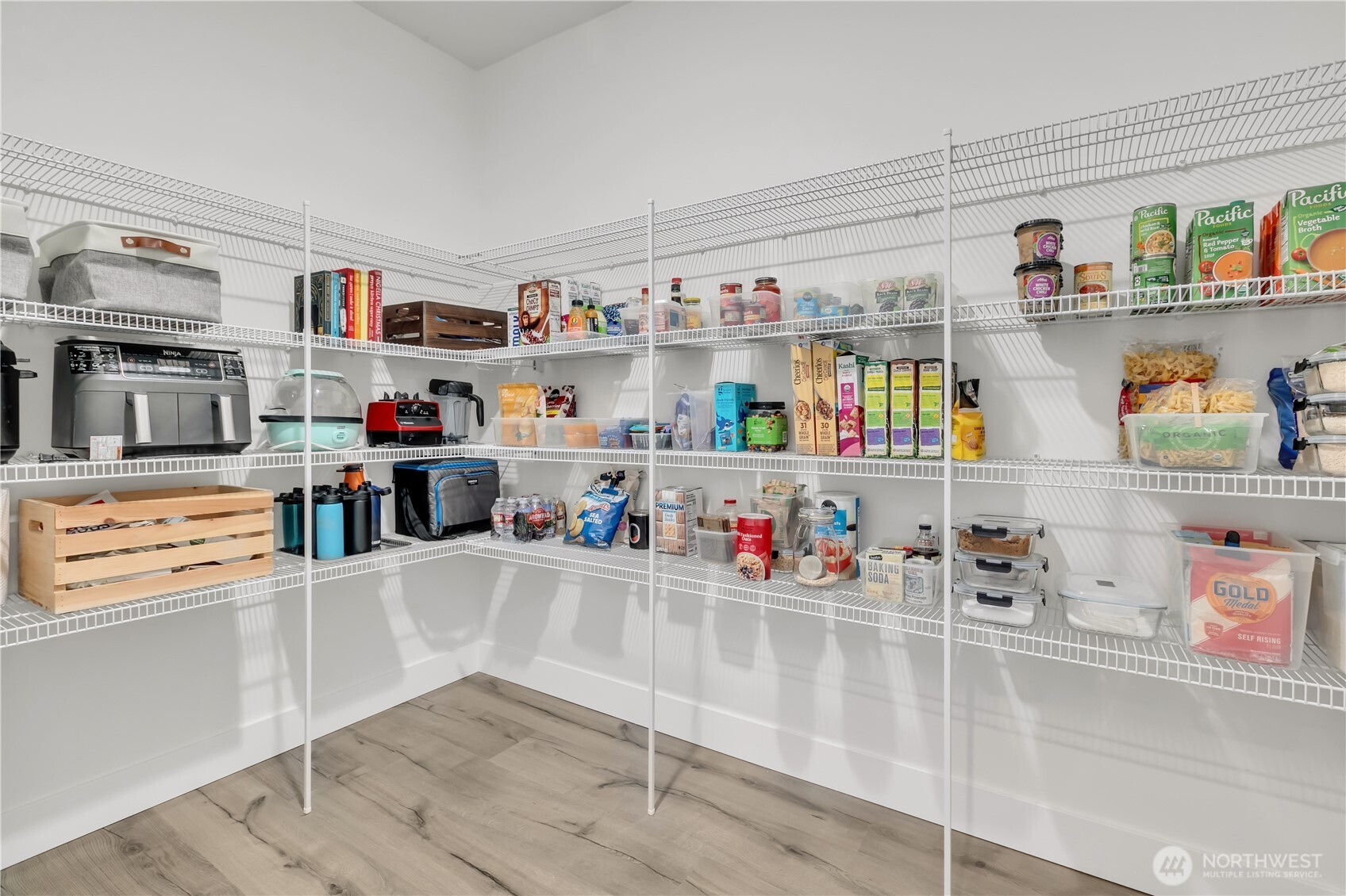 6106 232nd Avenue E, Buckley, WA 98321