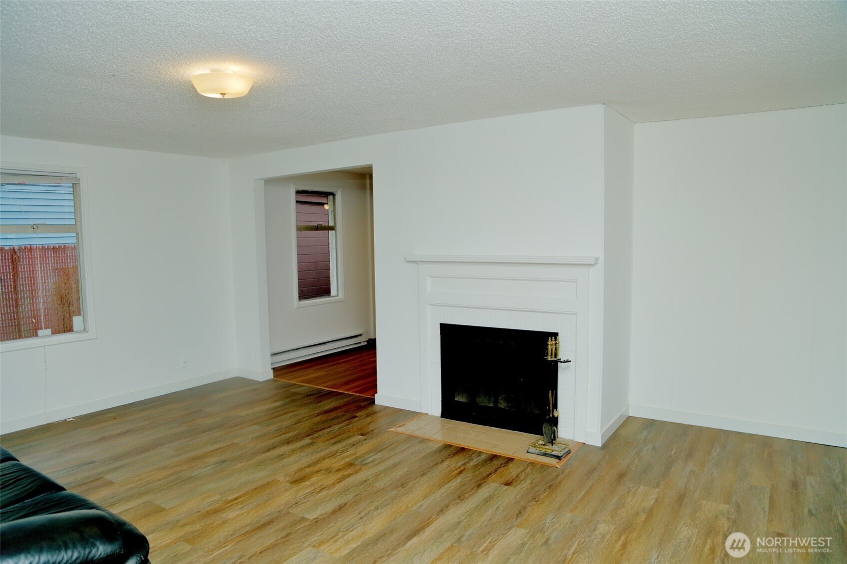 12037 71st Avenue S, Seattle, WA 98178-4123