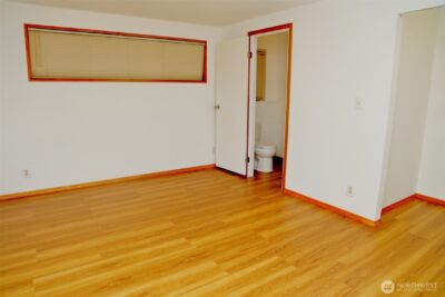 12037 71st Avenue S, Seattle, WA 98178-4123 - Photo 4