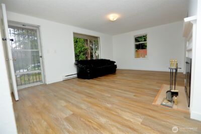 12037 71st Avenue S, Seattle, WA 98178-4123 - Photo 10