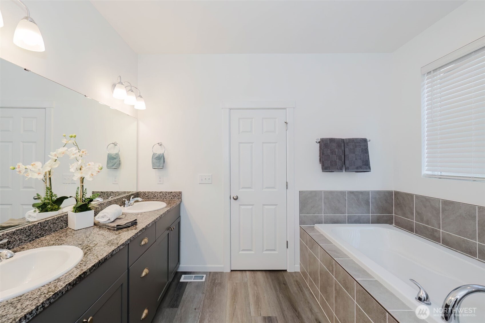 4463 Bristol Lane SE, Port Orchard, WA 98366-2179