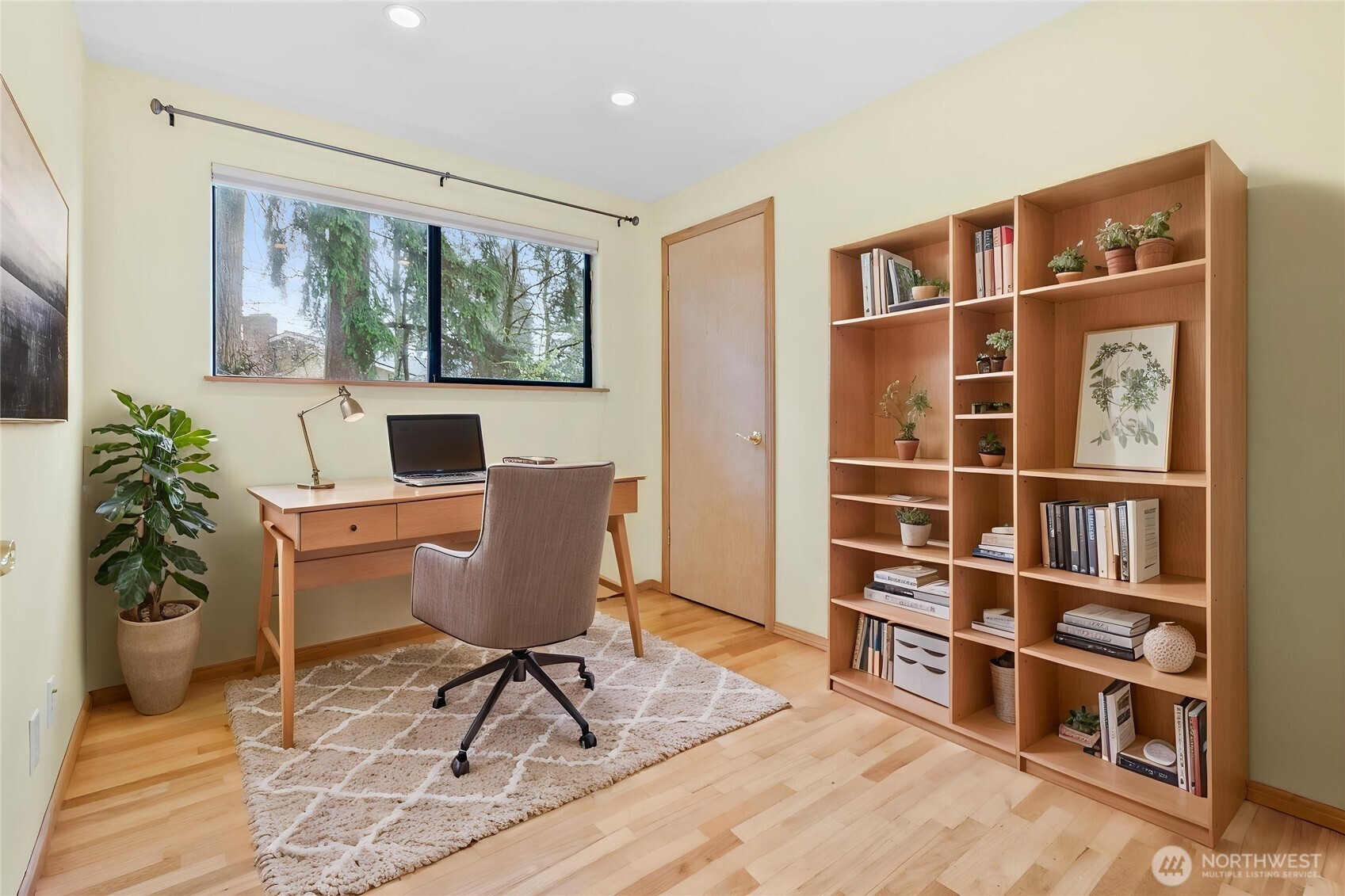 17730 Corliss Avenue N, Shoreline, WA 98133