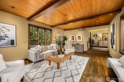 4006 NE 38th Street , Seattle, WA 98105 - Photo 12