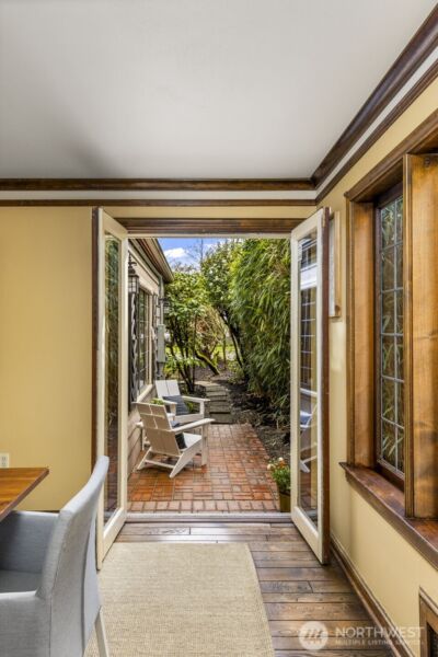 4006 NE 38th Street , Seattle, WA 98105 - Photo 15