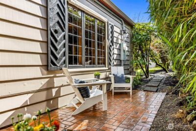 4006 NE 38th Street , Seattle, WA 98105 - Photo 16