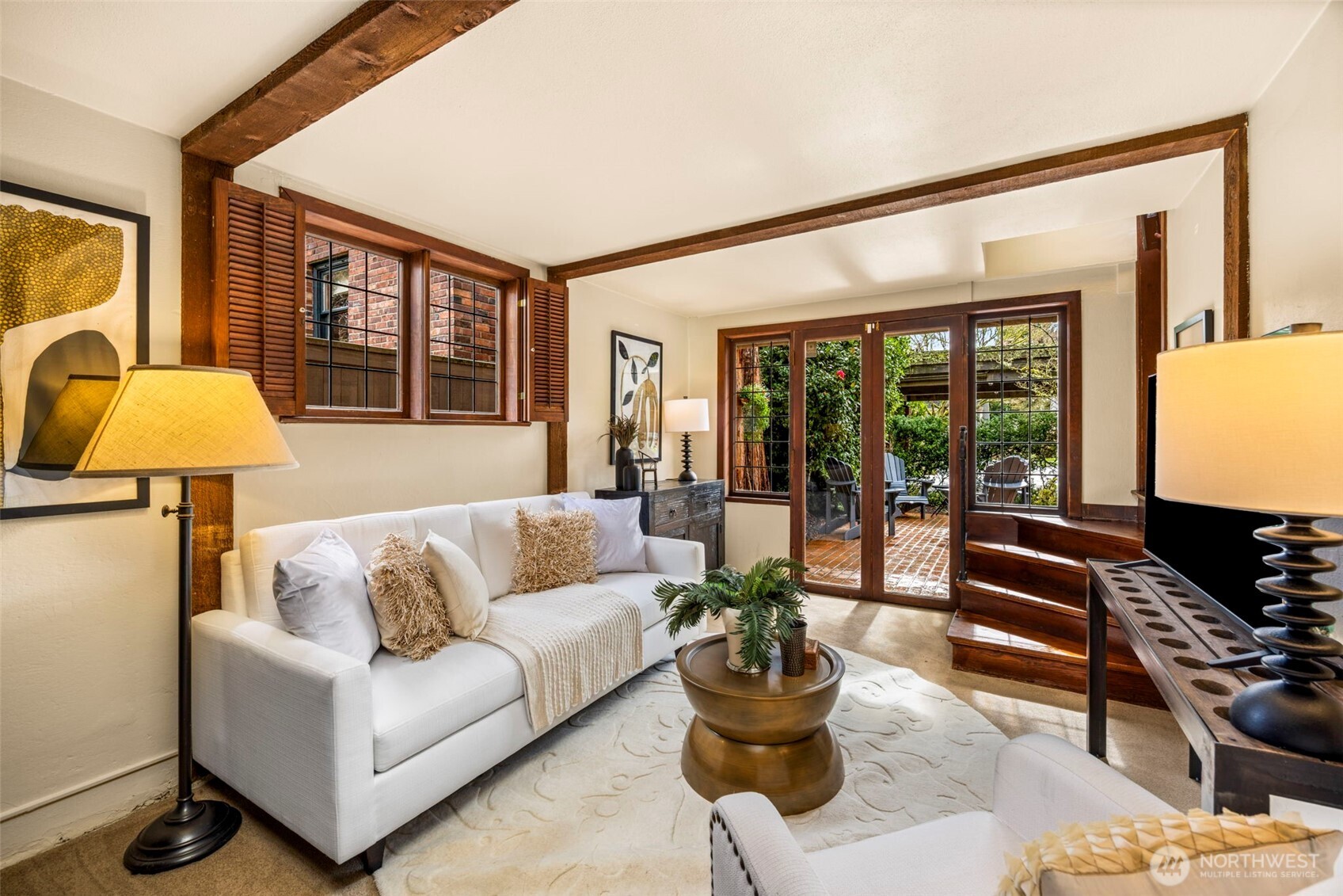 4006 NE 38th Street , Seattle, WA 98105