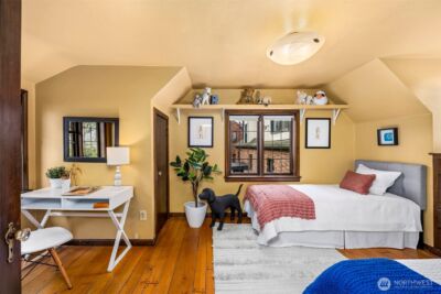 4006 NE 38th Street , Seattle, WA 98105 - Photo 30