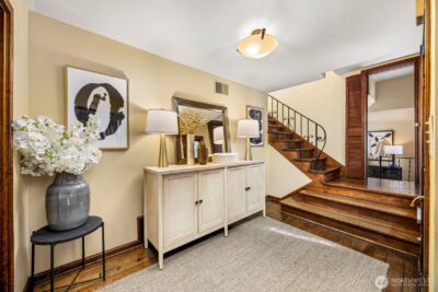 4006 NE 38th Street , Seattle, WA 98105 - Photo 9