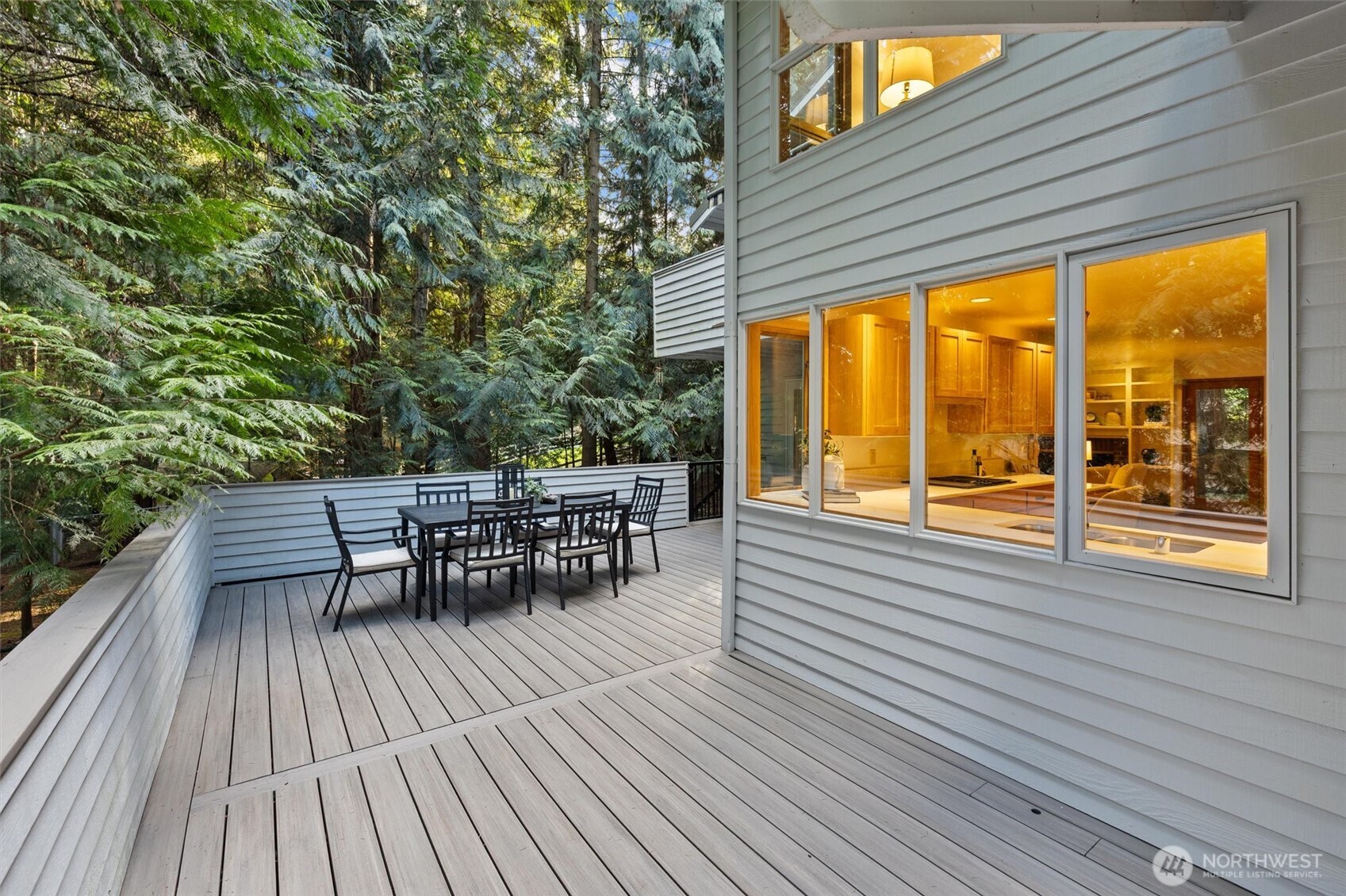 13619 NE 28th Street , Bellevue, WA 98005