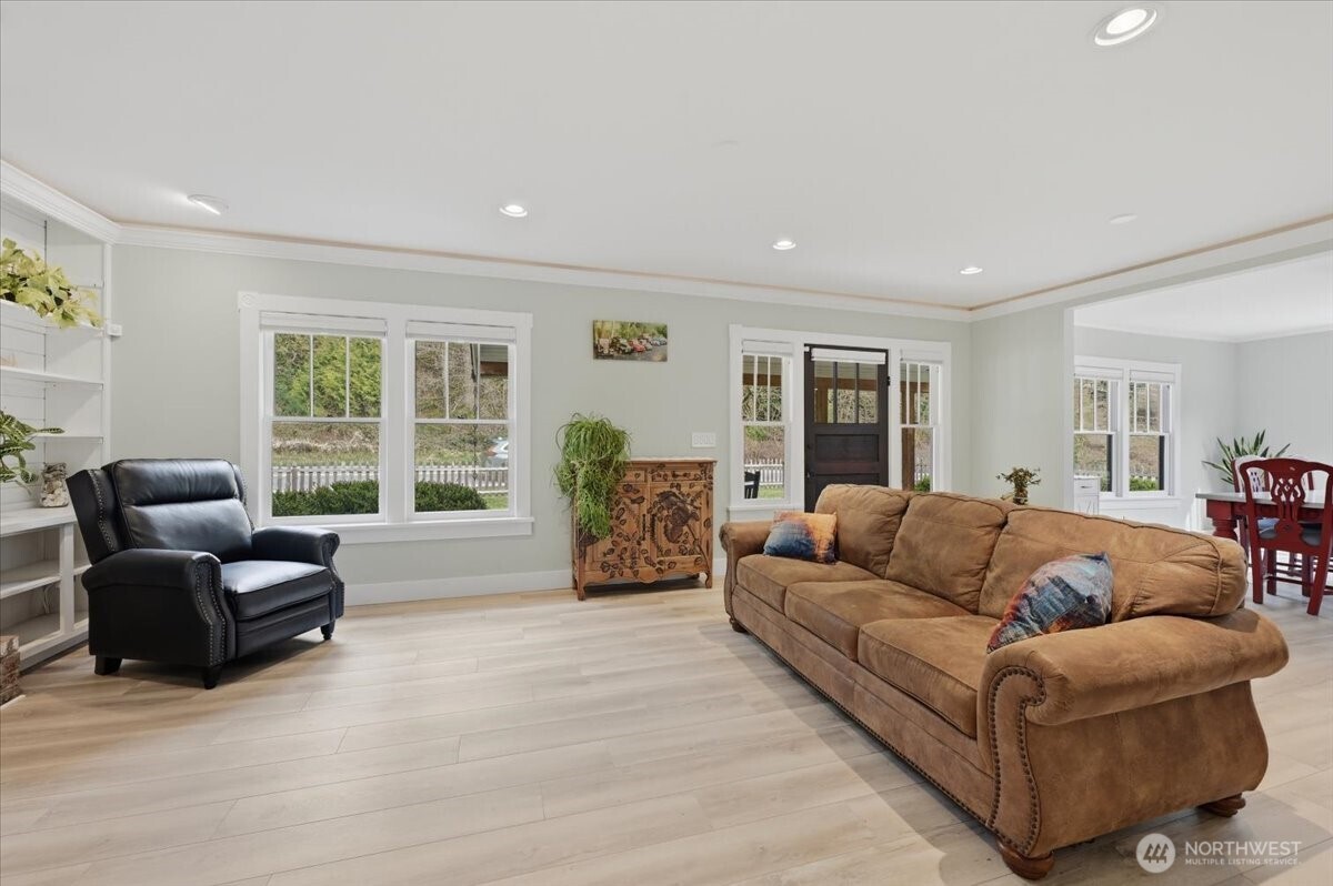 20726 Woods Creek Road , Monroe, WA 98272-9668