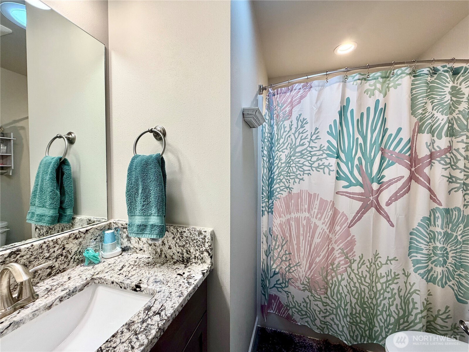 354 Sand Dune Avenue NW, Ocean Shores, WA 98569