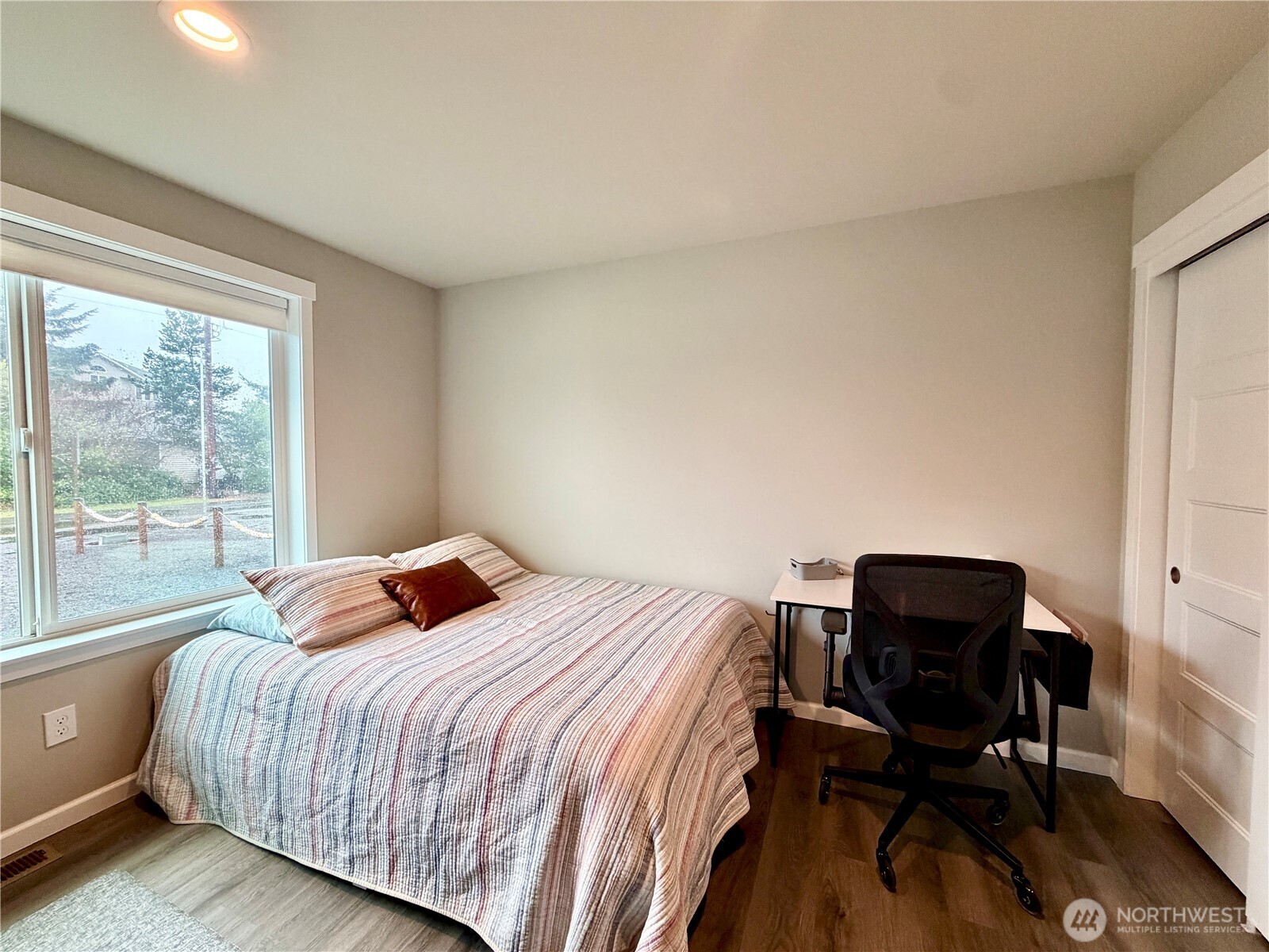 354 Sand Dune Avenue NW, Ocean Shores, WA 98569