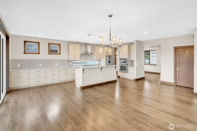 25212 138th Place SE, Kent, WA 98042 - Photo 11