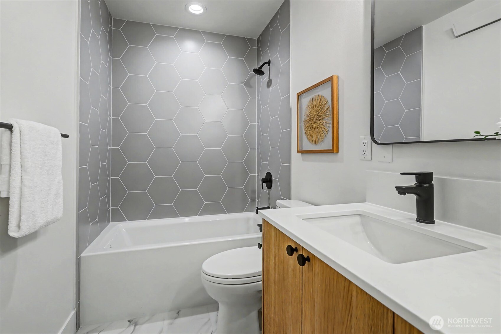 11251 108th Avenue NE, Kirkland, WA 98033