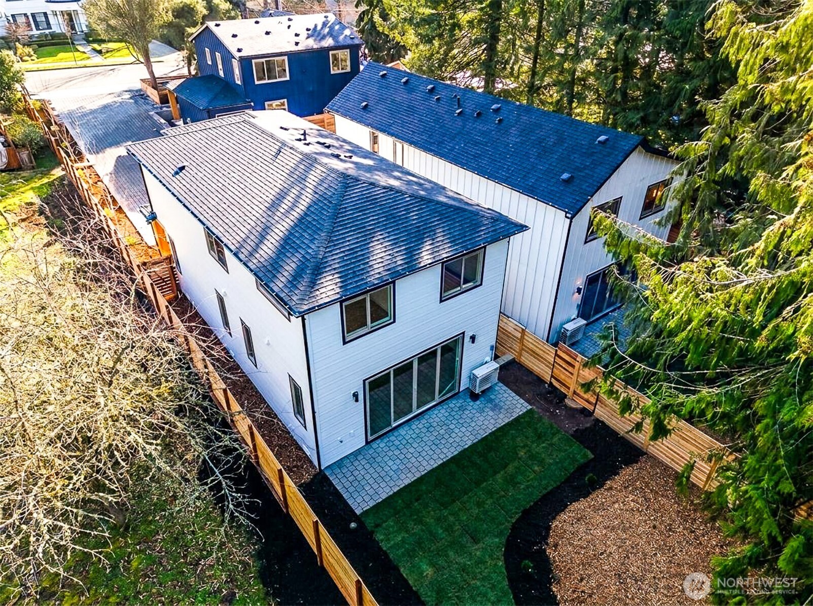 11251 108th Avenue NE, Kirkland, WA 98033