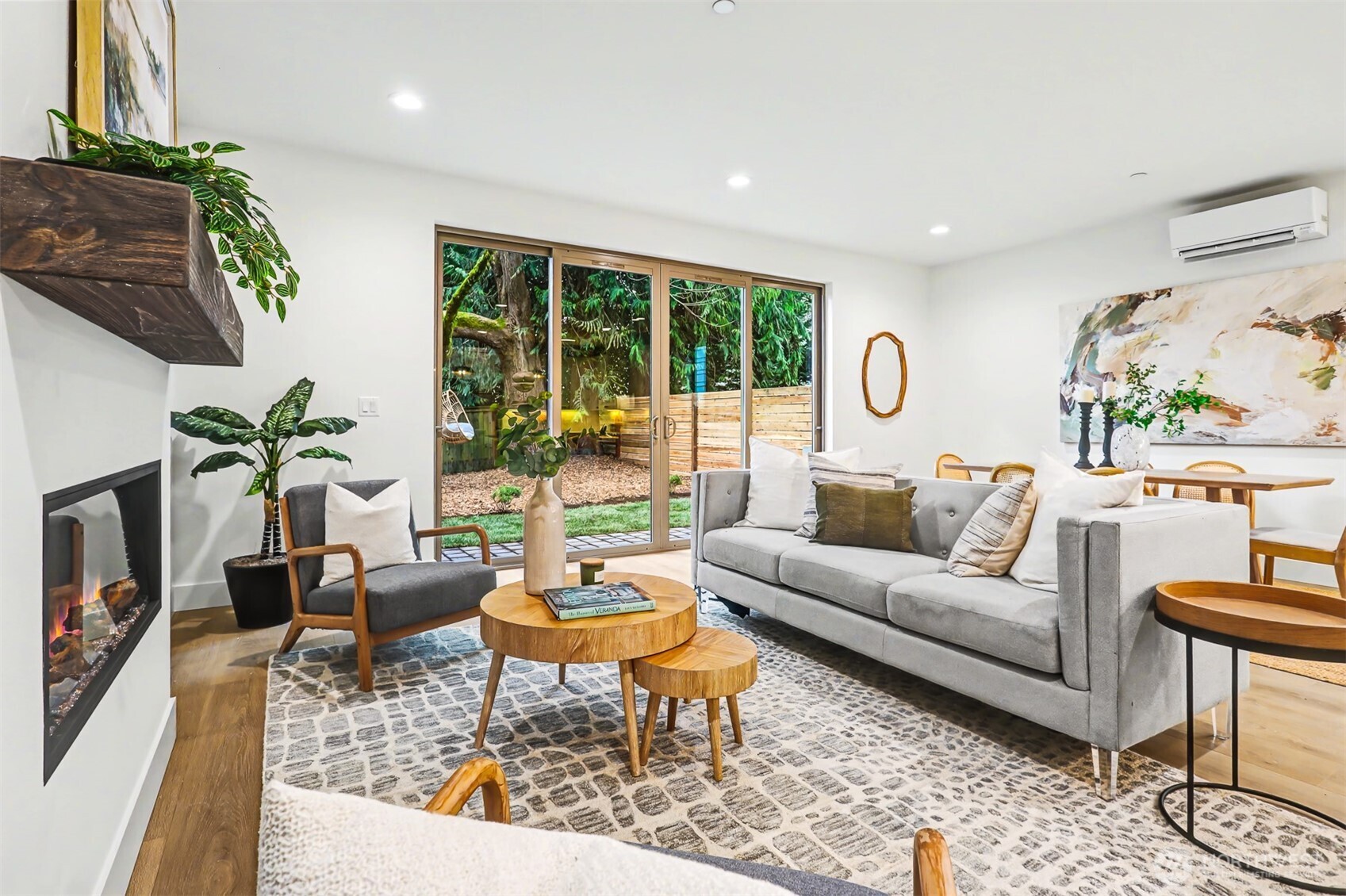 11251 108th Avenue NE, Kirkland, WA 98033