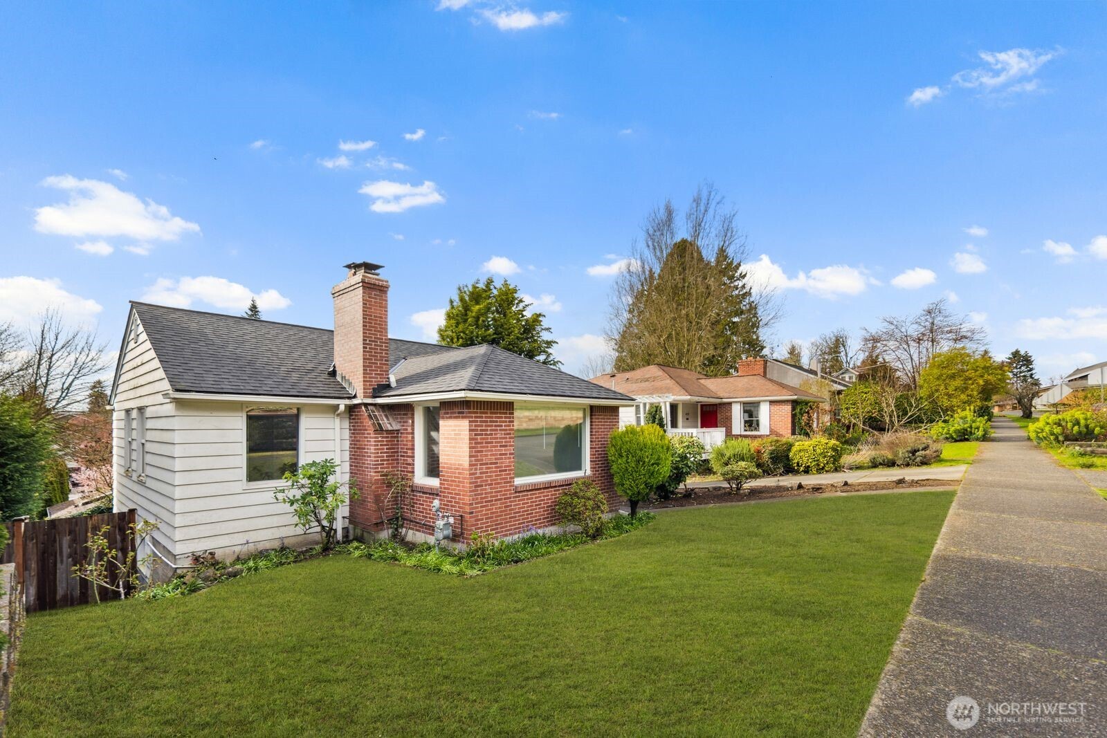 4731 49th Avenue NE, Seattle, WA 98105