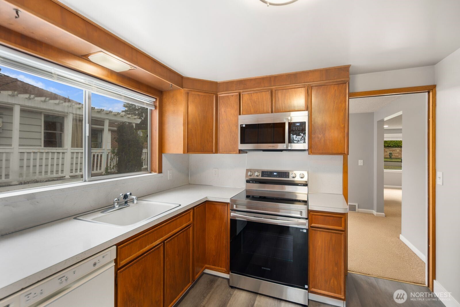 4731 49th Avenue NE, Seattle, WA 98105