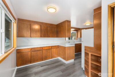 4731 49th Avenue NE, Seattle, WA 98105 - Photo 13