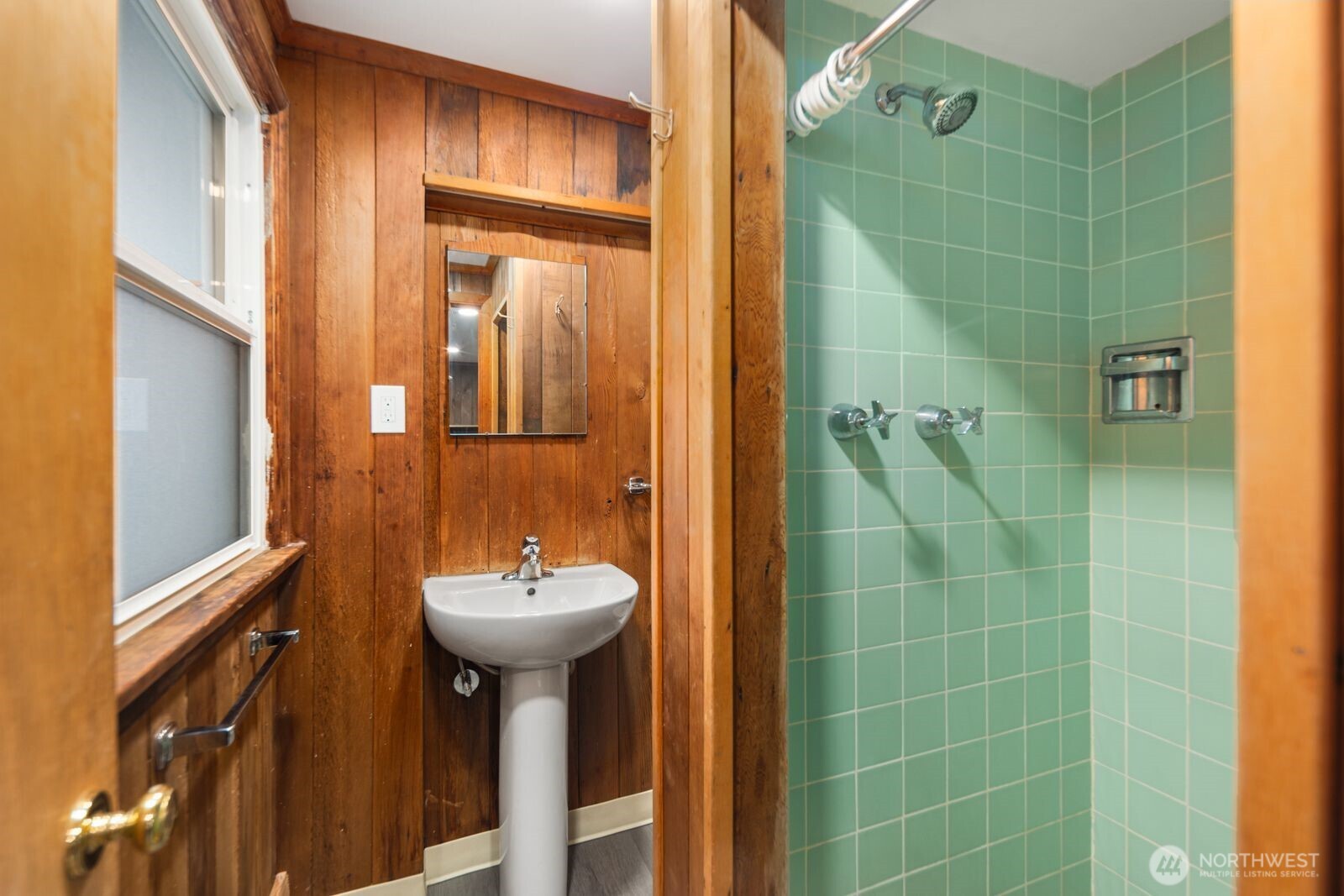 4731 49th Avenue NE, Seattle, WA 98105