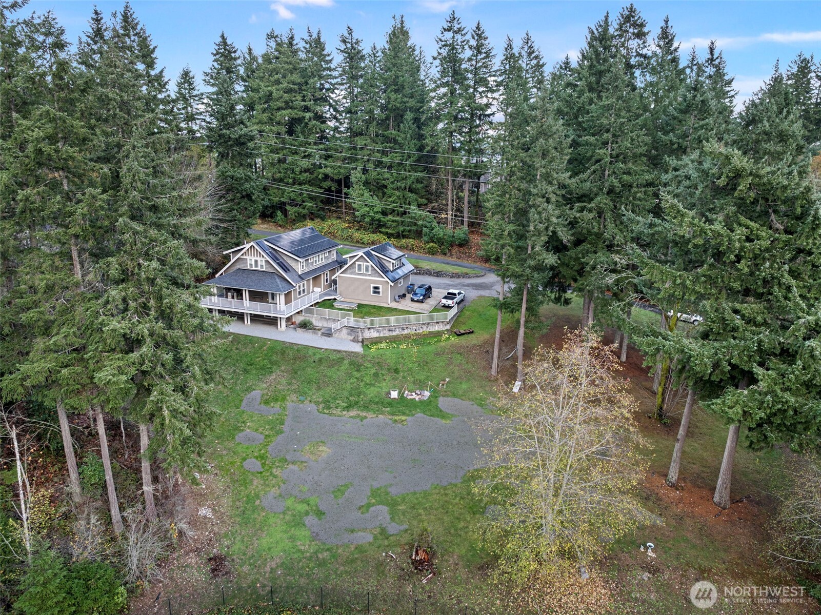 2300 NE Solar View Court , Poulsbo, WA 98370
