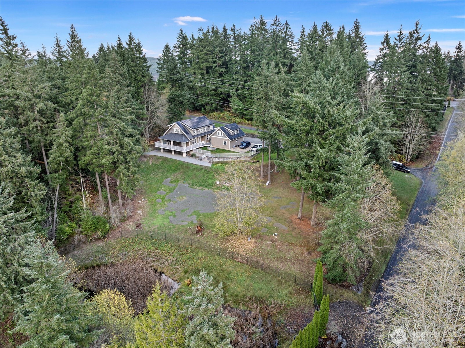 2300 NE Solar View Court , Poulsbo, WA 98370