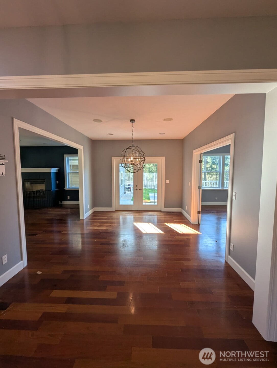 2300 NE Solar View Court , Poulsbo, WA 98370