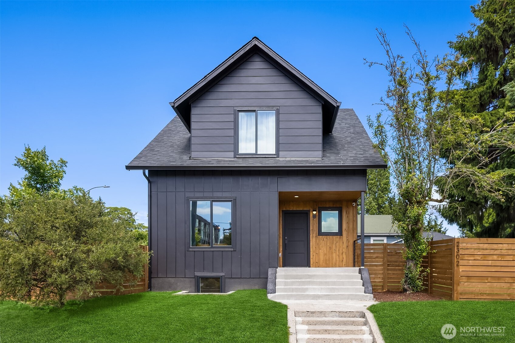 2302 E Pike Street , Seattle, WA 98122