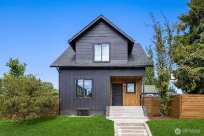 2302 E Pike Street , Seattle, WA 98122 - Photo 2