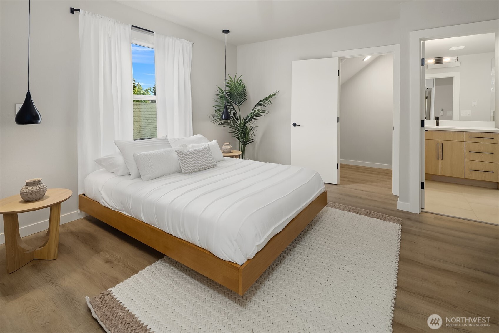 2302 E Pike Street , Seattle, WA 98122