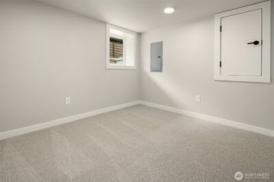 2302 E Pike Street , Seattle, WA 98122 - Photo 32