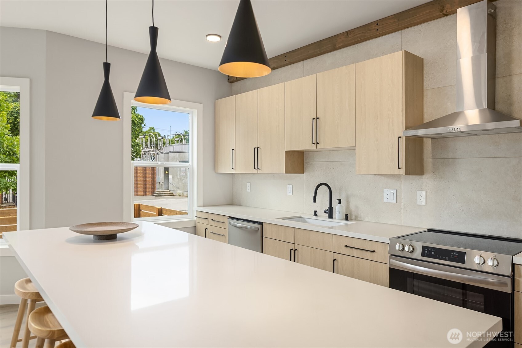 2302 E Pike Street , Seattle, WA 98122