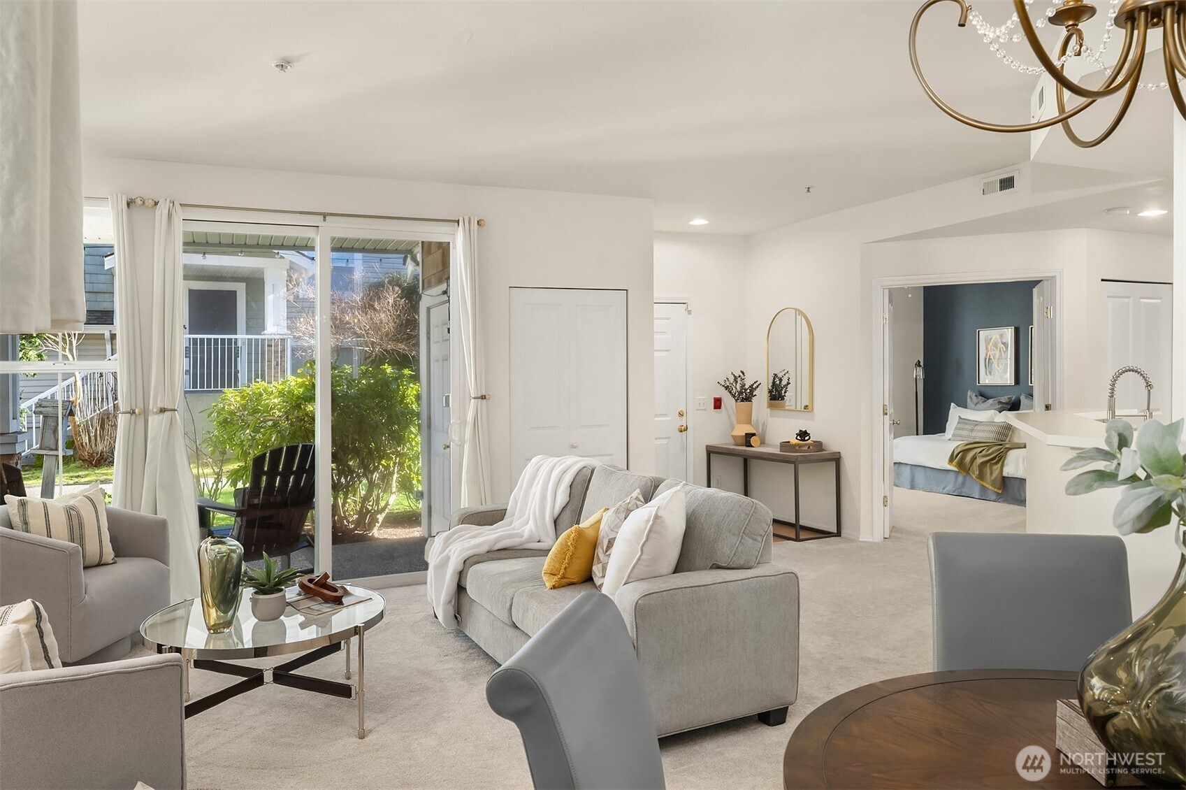 23757 SE 52nd Lane #13-1, Issaquah, WA 98029