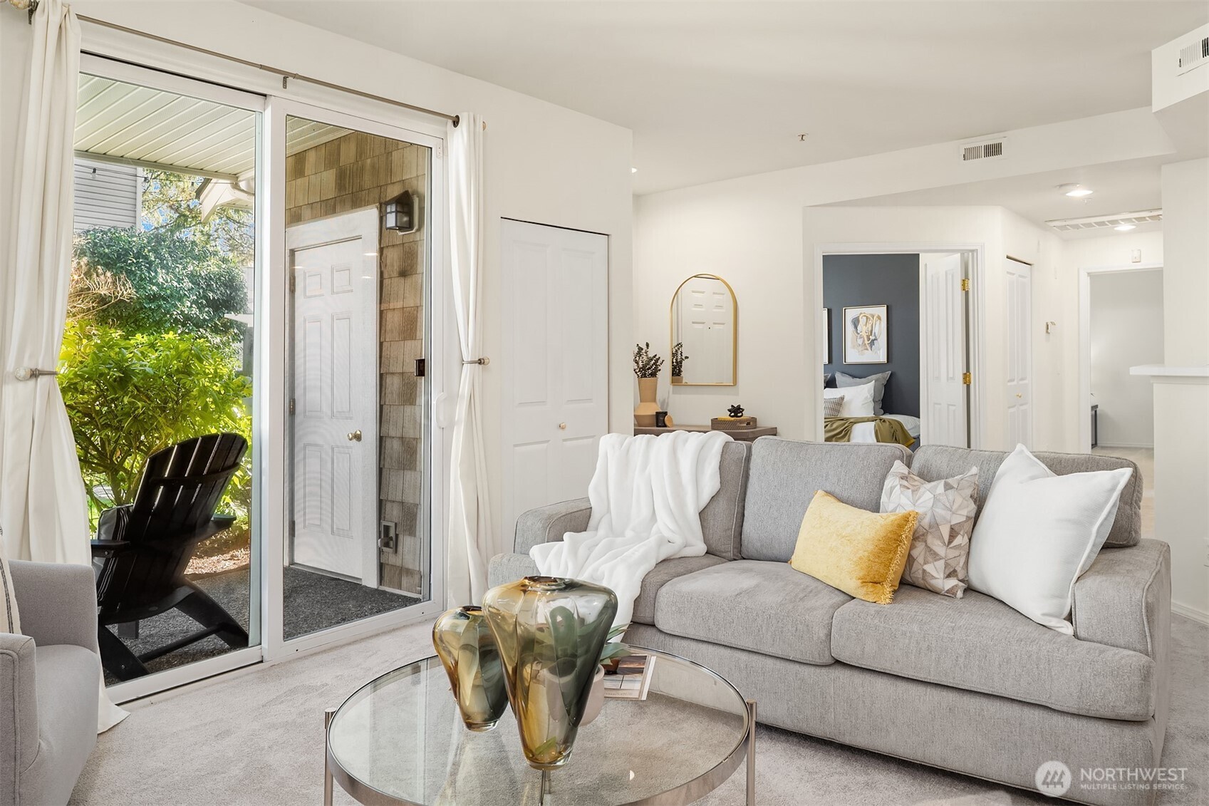 23757 SE 52nd Lane #13-1, Issaquah, WA 98029