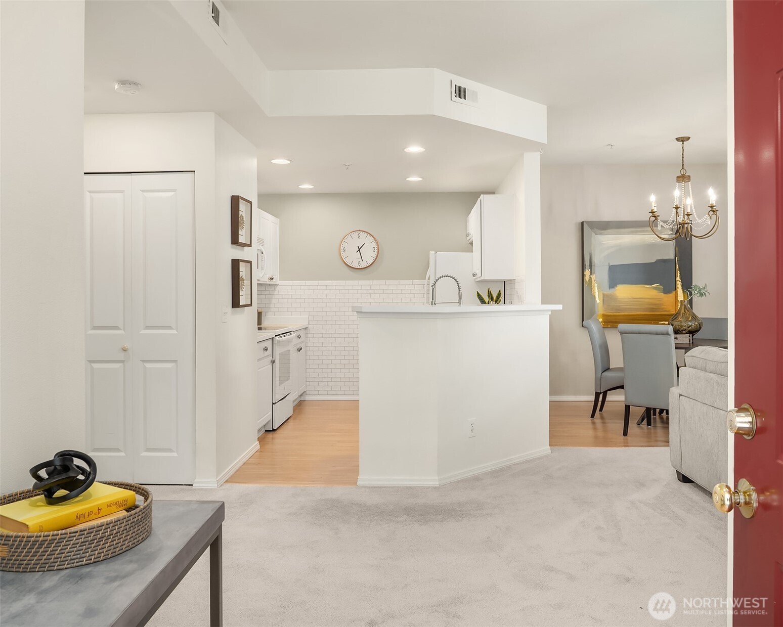 23757 SE 52nd Lane #13-1, Issaquah, WA 98029