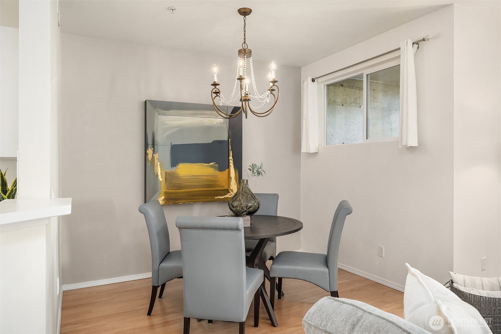 23757 SE 52nd Lane #13-1, Issaquah, WA 98029