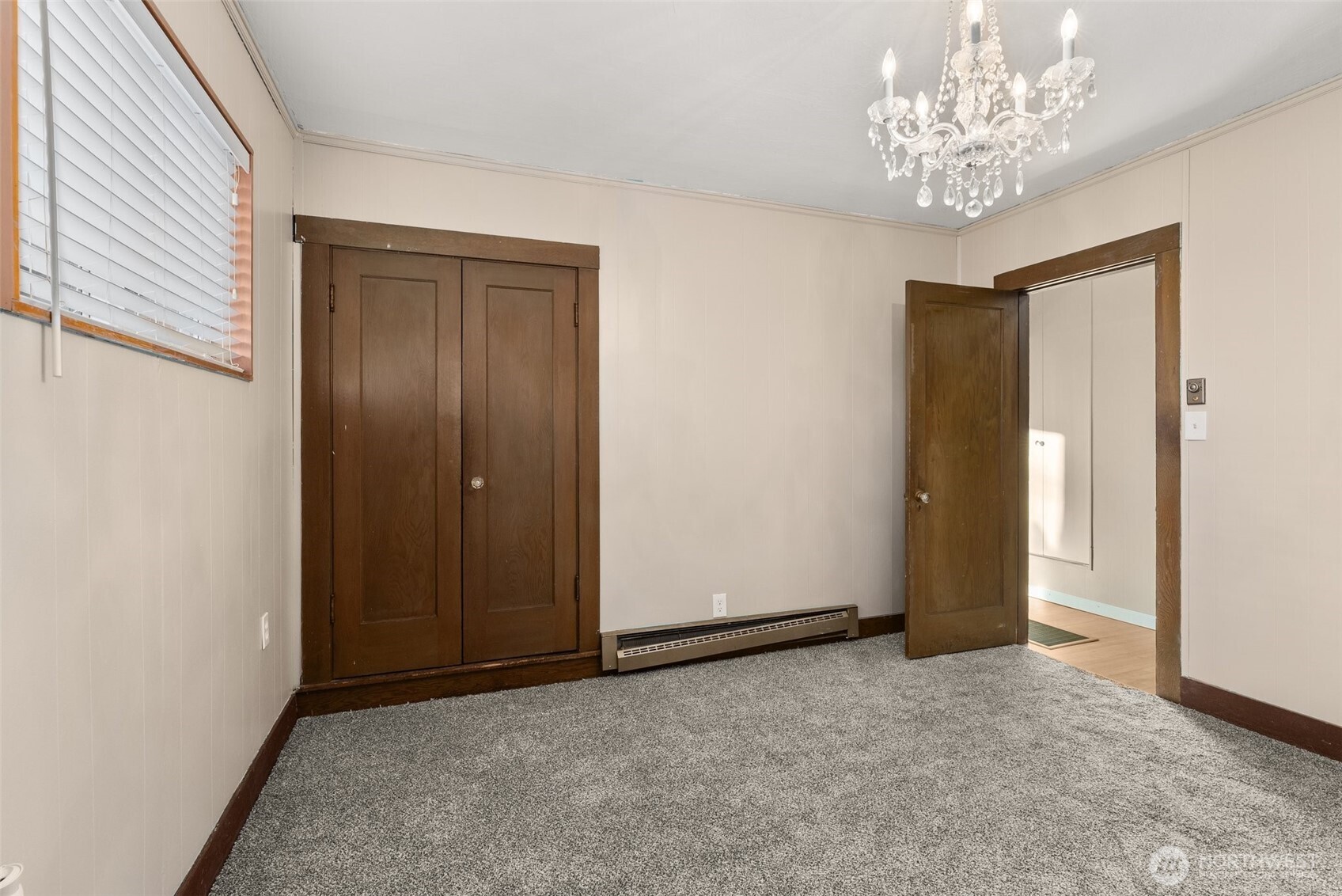 1250 N Broadway Street , Aberdeen, WA 98520