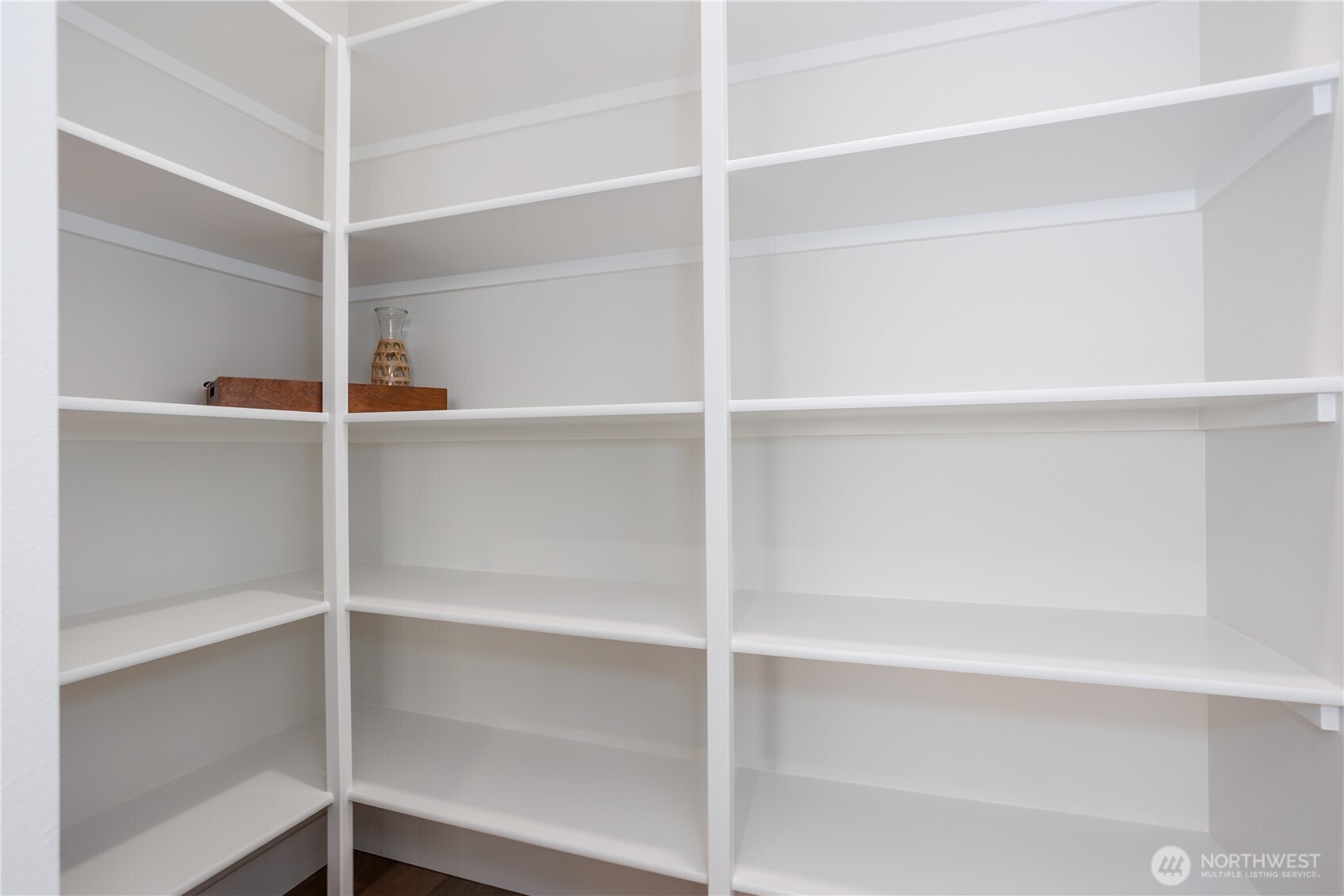 11413 Interlaaken Drive SW, Lakewood, WA 98498