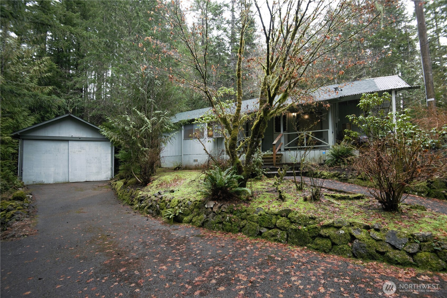 10 Creek Court , Brinnon, WA 98320